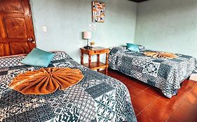 Hostal Sweet Dreams